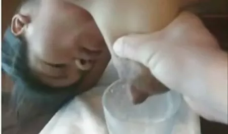 Cô gái video set hay nhat tóc vàng nhỏ nhưng ngon miệng to một người đàn ông có râu
