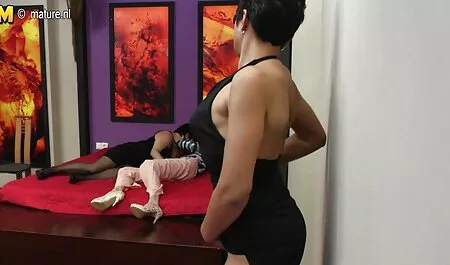 Học sinh quyết định để điền vào một trợ lý nghiên phim set moi nhat ban cứu và chơi khiêu dâm. Có rất nhiều niềm đam mê và những nụ hôn trên đĩa.