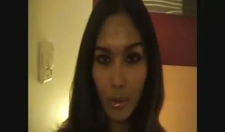 Hai cô phim set hoat hinh hay nhat gái tóc vàng có vui vẻ trên cam
