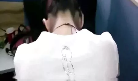 Có say rượu Bão, thức dậy với cô, con trai cùng giường, mẹ quyết định để lặp lại đêm với anh, nhìn dưới chăn, và thấy người đứng thành viên của con, và ngay phim set nhat ban hd lập tức đưa anh ta đến miệng.