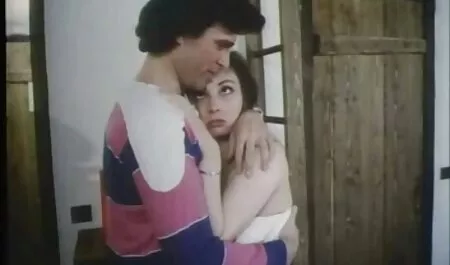 Nông dân phimset my moi nhat tóc Vàng trên máy kéo