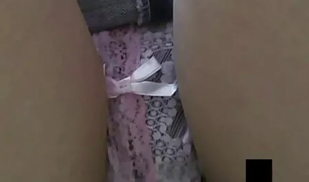 Đôi cho một set hay nhat thanh niên da đen.