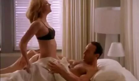 Debbie Không thổi kèn tốt hơn so với cô bạn phim set nhat ban 2018 gái